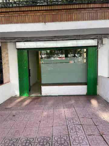 Local comercial en Alquiler en Santa Rosa - Valdeolleros