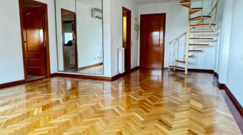 Foto 4 de Dúplex de alquiler en Calle de Iregua, 2, El Burgo, Las Rozas de Madrid
