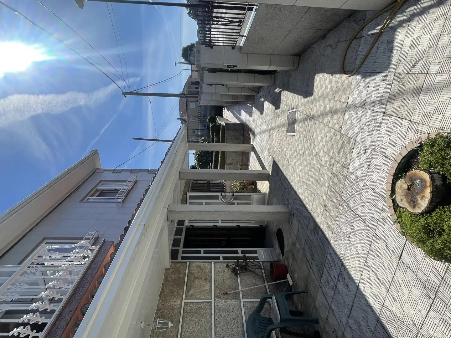 Vista exterior de Casa o xalet en venda en San Amaro amb Calefacció, Jardí privat i Terrassa