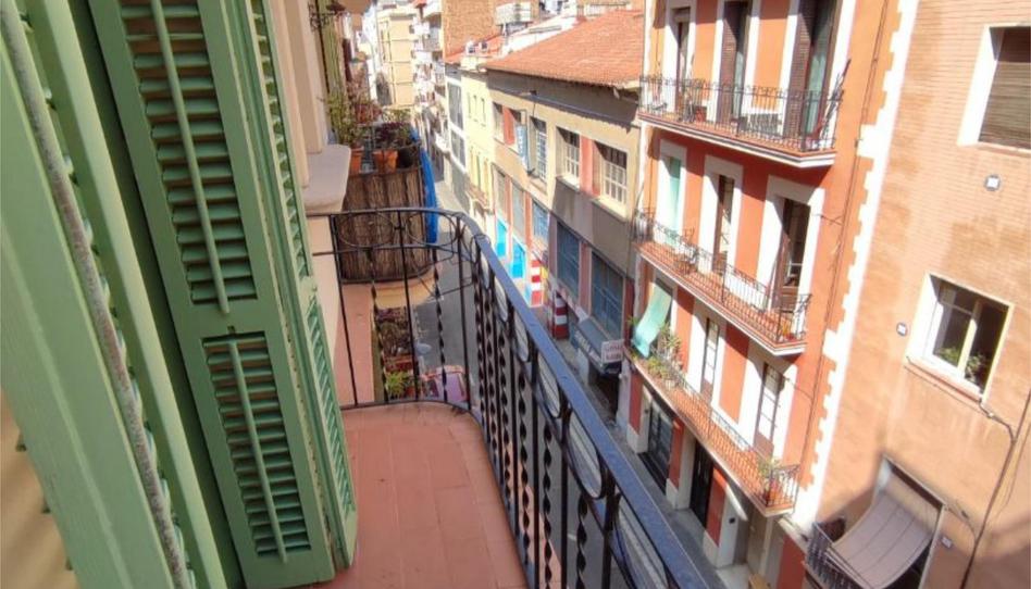 Piso de alquiler en Carrer de la Legalitat, 22, Vila de Gràcia, Barcelona Capital - imagen 1 Foto 1 de Piso de alquiler en Carrer de la Legalitat, 22, Vila de Gràcia, Barcelona Capital