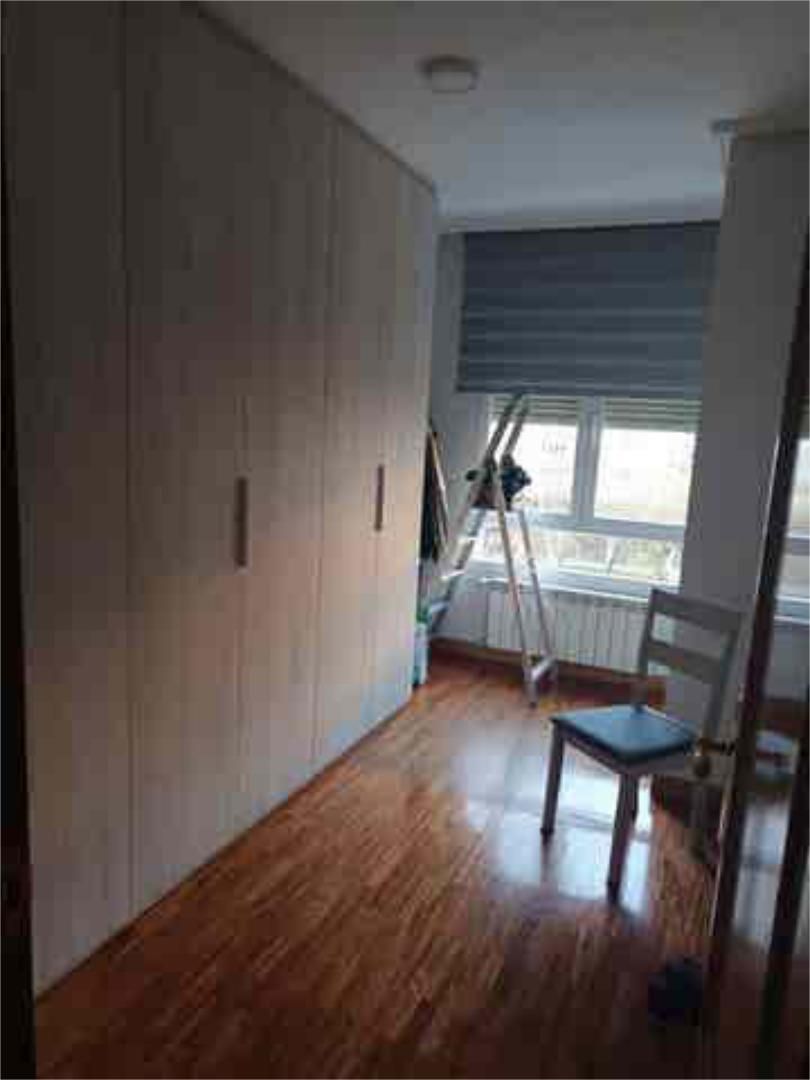 Dormitori de Pis en venda en Vitoria - Gasteiz amb Terrassa, Traster i Moblat