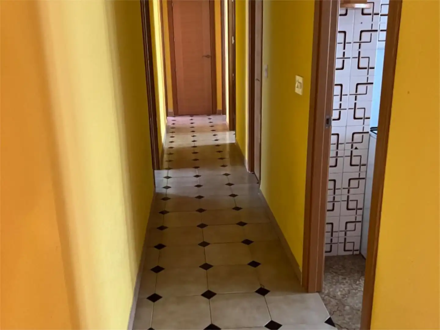 Habitación en Calle San Simón, 1, Arrabal - Carrel - San Julián Piso para compartir en Teruel con Calefacción y Amueblado