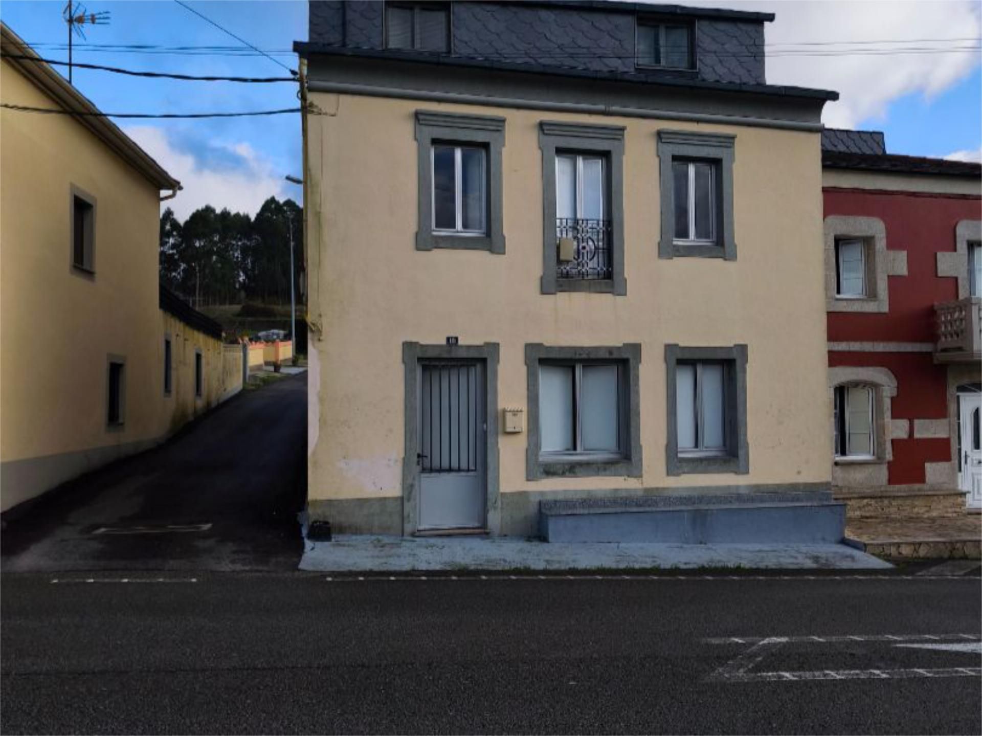 Vista exterior de Casa adosada de alquiler en O Vicedo  con Calefacción, Jardín privado y Trastero