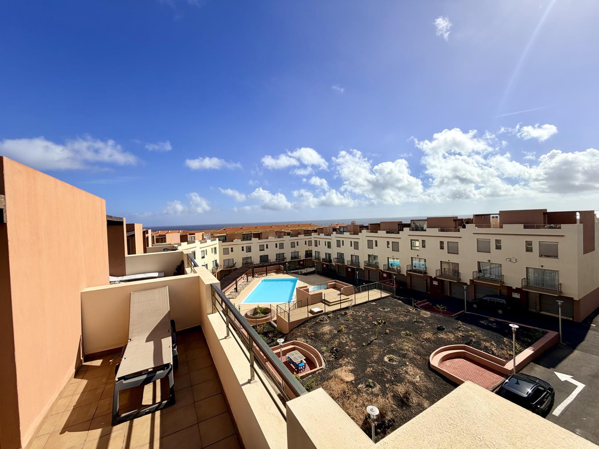 Casa adosada en venta en Avenida Central, 3, Caleta de Fuste Casa adosada en venta en Avenida Central, 3, Caleta de Fuste