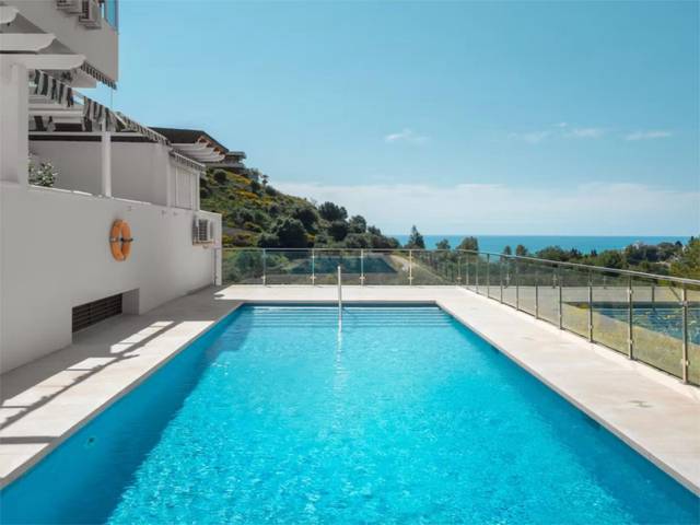 Piso en Alquiler en Calle Poseidon, 7 en Nueva Torrequebrada