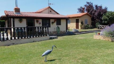 Foto 4 de Casa o chalet en venta en Calle la Era, 45, Vegas del Condado, León