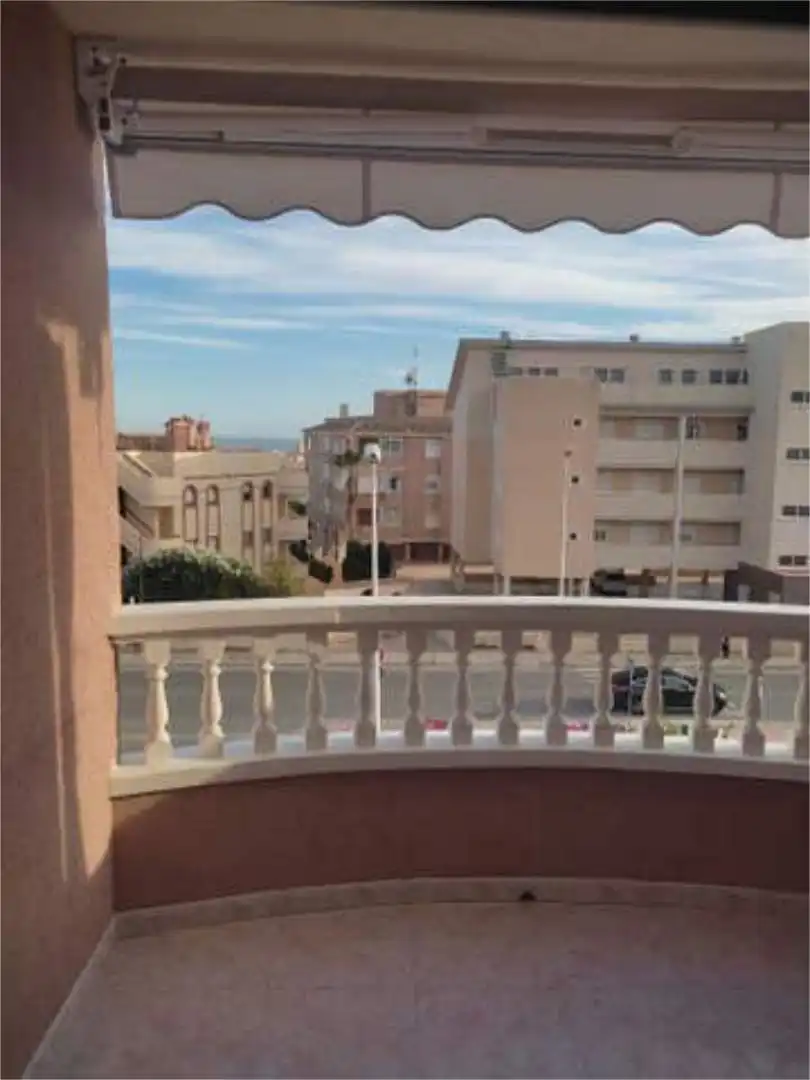 Apartments for rent in Calas Santiago Bernabéu Exterior view of Apartments for rent in Santa Pola with Terrace and Swimming Pool