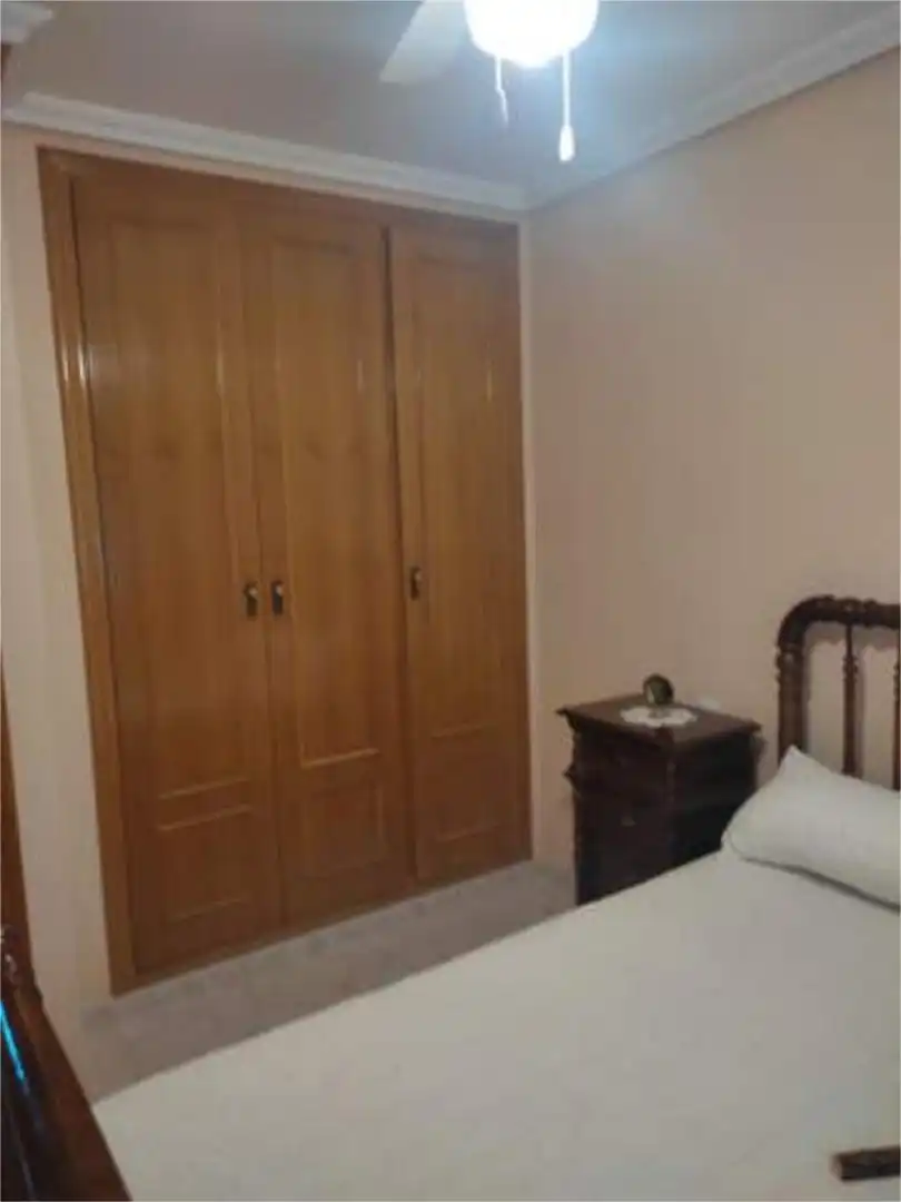 Apartments for rent in Calas Santiago Bernabéu Bedroom of Apartments for rent in Santa Pola with Terrace and Swimming Pool