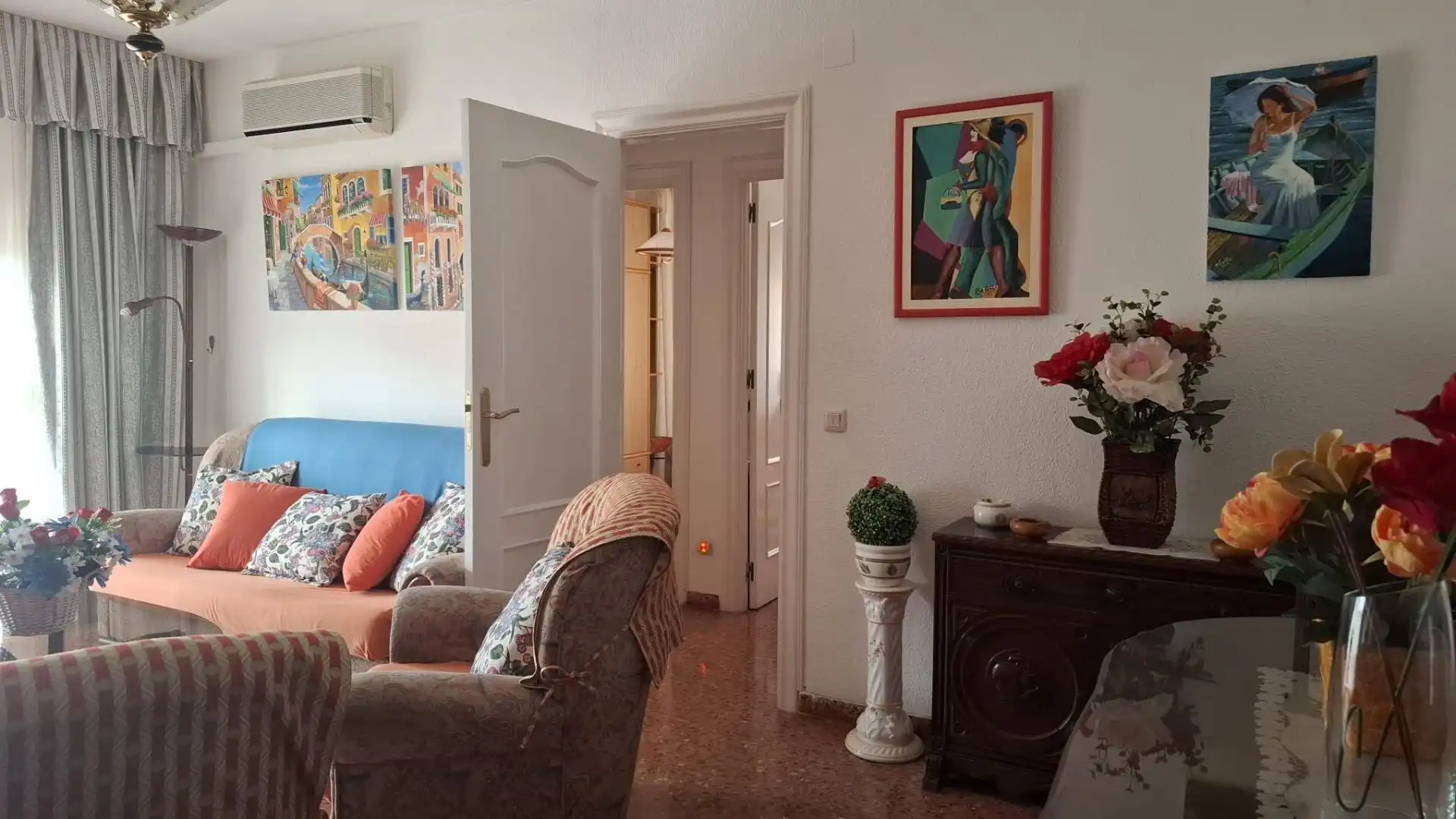 Wohnung zum Verkauf in Paseo Carlos Eraña, 21, El Torreón - Los Ángeles - El Pilar Wohnzimmer von Wohnung zum Verkauf in Ciudad Real mit Klimaanlage, Heizung und Privatgarten