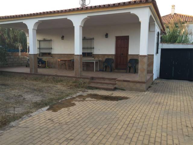Casa-chalet en Venta en Calle Cabo de Rocas, 12 en El Rinconcillo