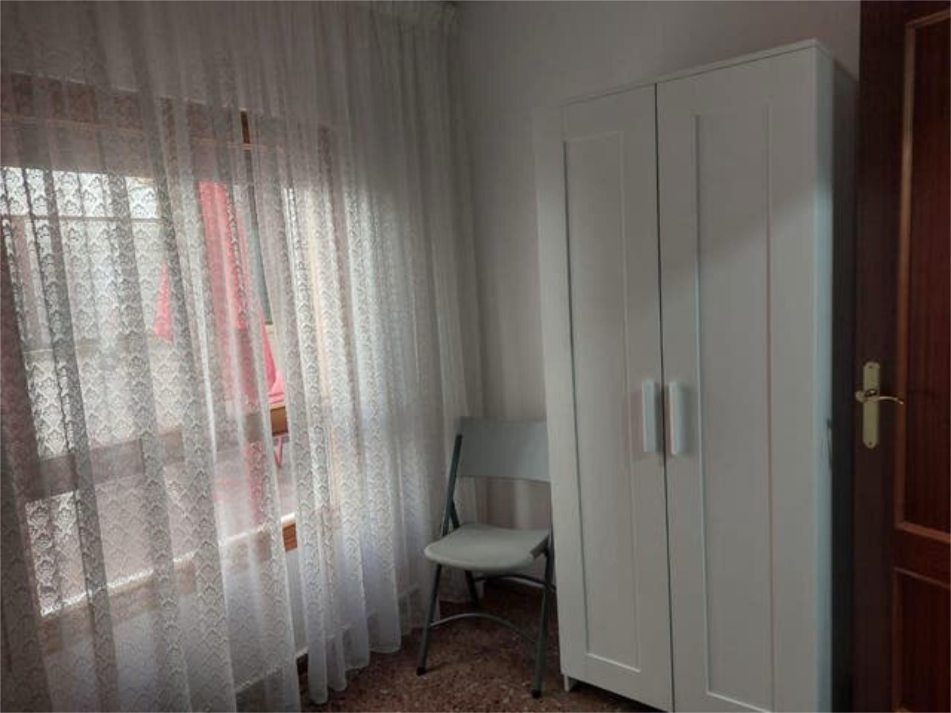 Bedroom of Flat for rent in Calatayud  with Heating, Terrace and Furnished