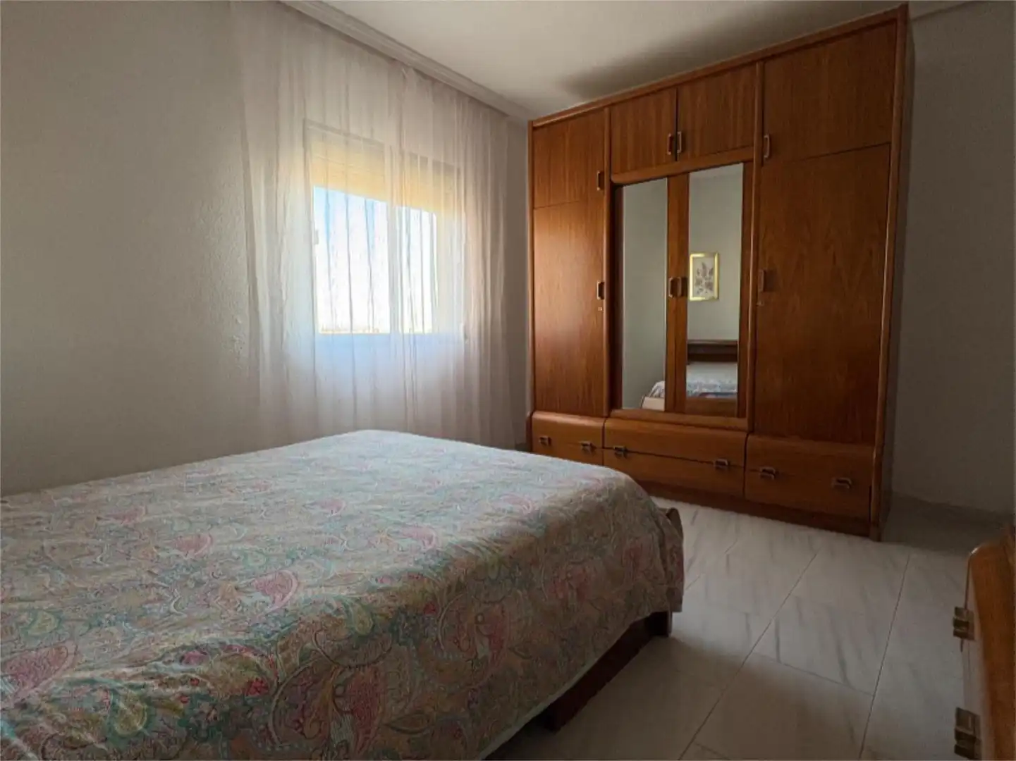 Piso en venta en Paseo Marqueses de Linares, N 9, La Paz - Las Américas Habitación de Piso en venta en Linares con Aire acondicionado y Balcón