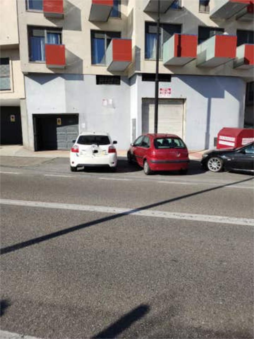 Parkplatz von Garage zur Miete in Cangas 