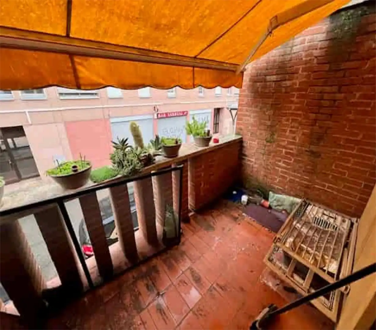 Casa adosada en venta en Carrer Mas de la Comtessa, 20, Llevant Terraza de Casa adosada en venta en Reus con Balcón