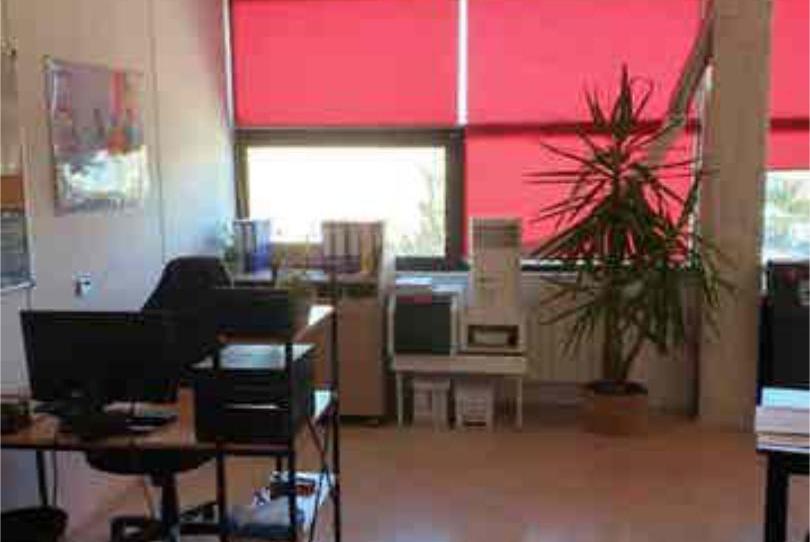 Oficina de alquiler en Puigmal - Mas Nou, Empuriabrava - imagen 1 Foto 1 de Oficina de alquiler en Puigmal - Mas Nou, Empuriabrava