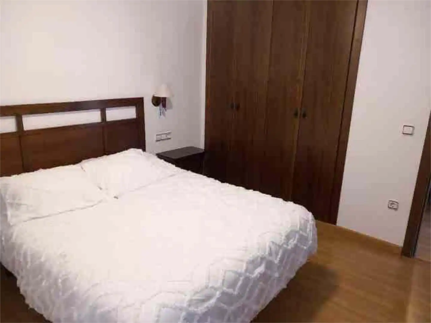 Apartament en venda a Mora de Rubielos Dormitori de Apartament en venda en Mora de Rubielos amb Calefacció, Traster i Moblat