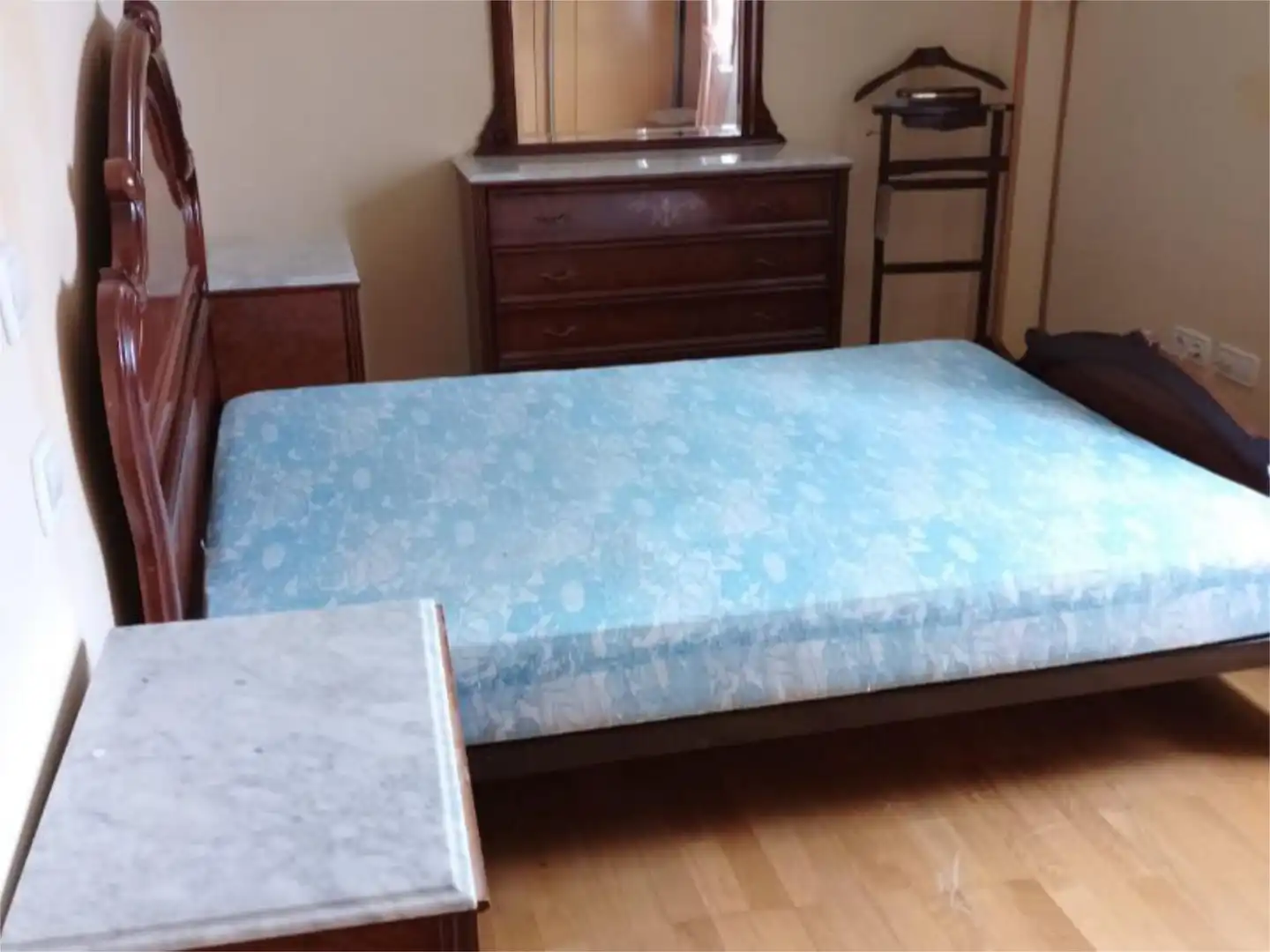 Bedroom of Flat for rent in Ávila  with Heating, Private garden and Parquet flooring
