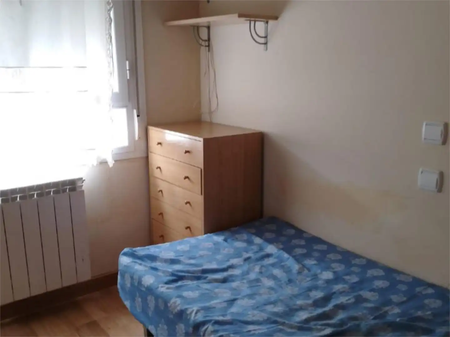Bedroom of Flat for rent in Ávila  with Heating, Private garden and Parquet flooring