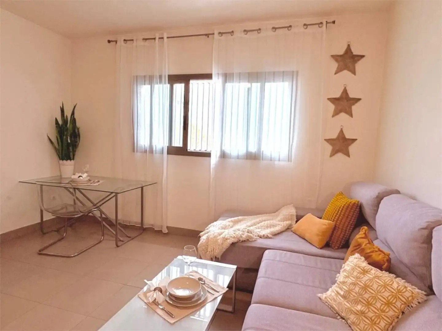 Piso en venta en Calle Pobladores, 10, La Pañoleta Habitación de Piso en venta en Camas con Aire acondicionado y Amueblado