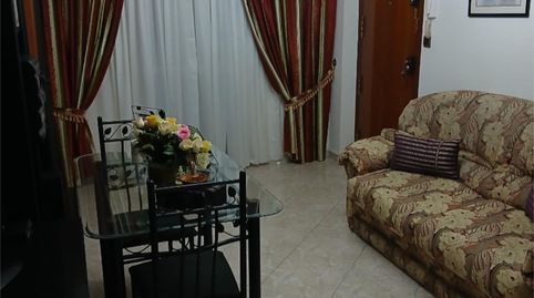 Foto 2 de Piso en venta en Avenida Los Claveles, 31, La Paz, Alcalá de Guadaira