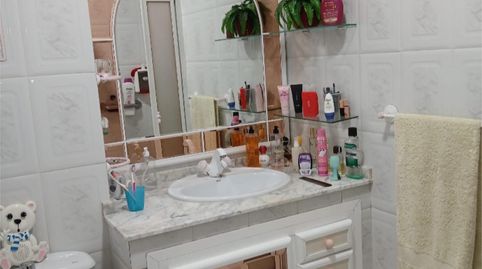 Foto 5 de Piso en venta en Avenida Los Claveles, 31, La Paz, Alcalá de Guadaira