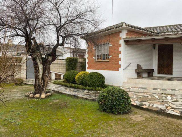 Casa-chalet en Venta en Calle República Argentina, 13 en Villamanrique de Tajo