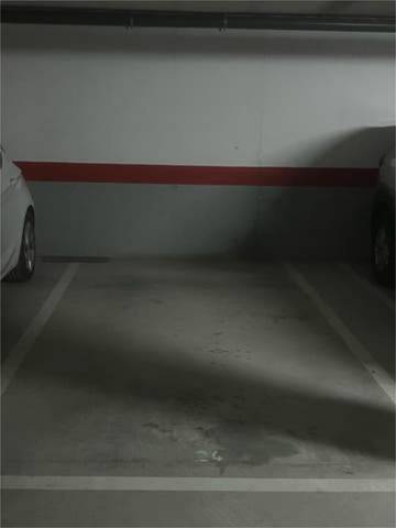 Garaje en Alquiler en La Dehesa - El Pinar