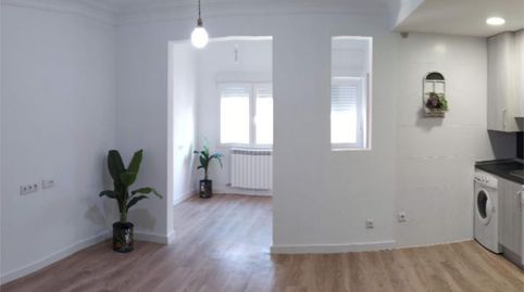 Foto 2 de Piso en venta en Calle de Jenaro Checa, 5, Pinares de Venecia, Zaragoza Capital