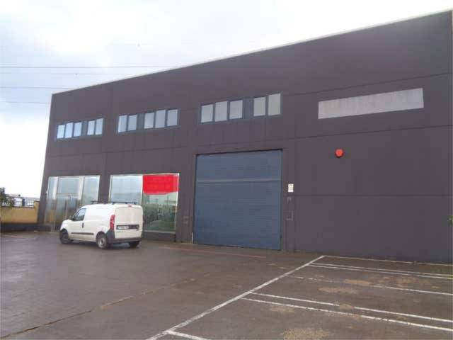 Nave industrial en Alquiler en Trobajo del Camino