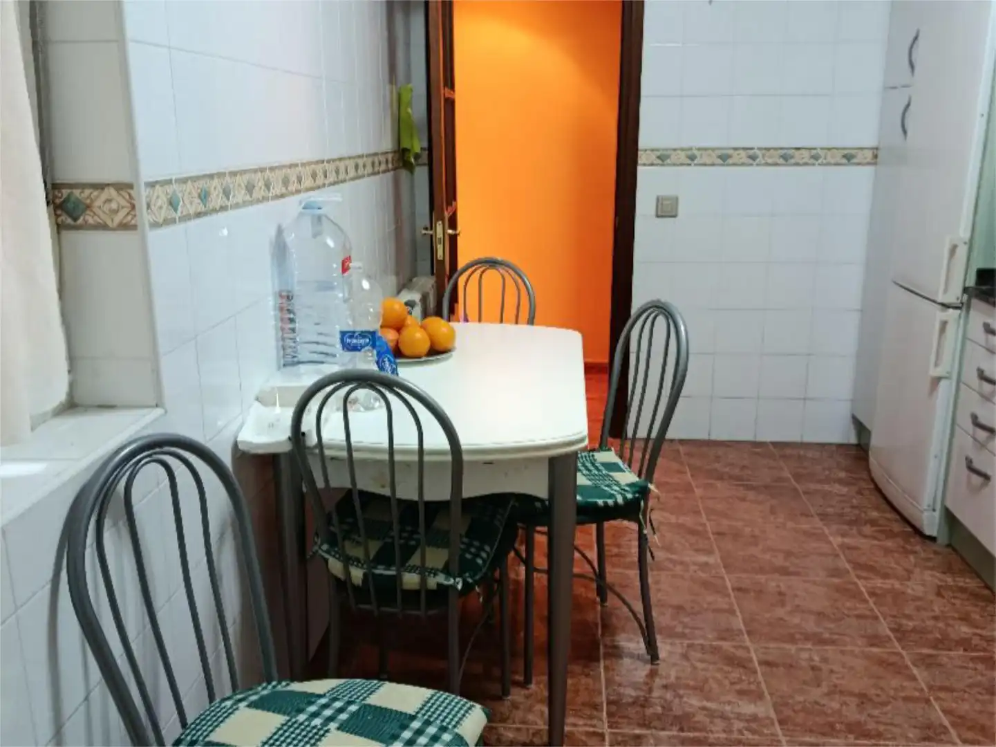 Piso en venta en Calle Emperador, 49b, Centro Cocina de Piso en venta en Laredo