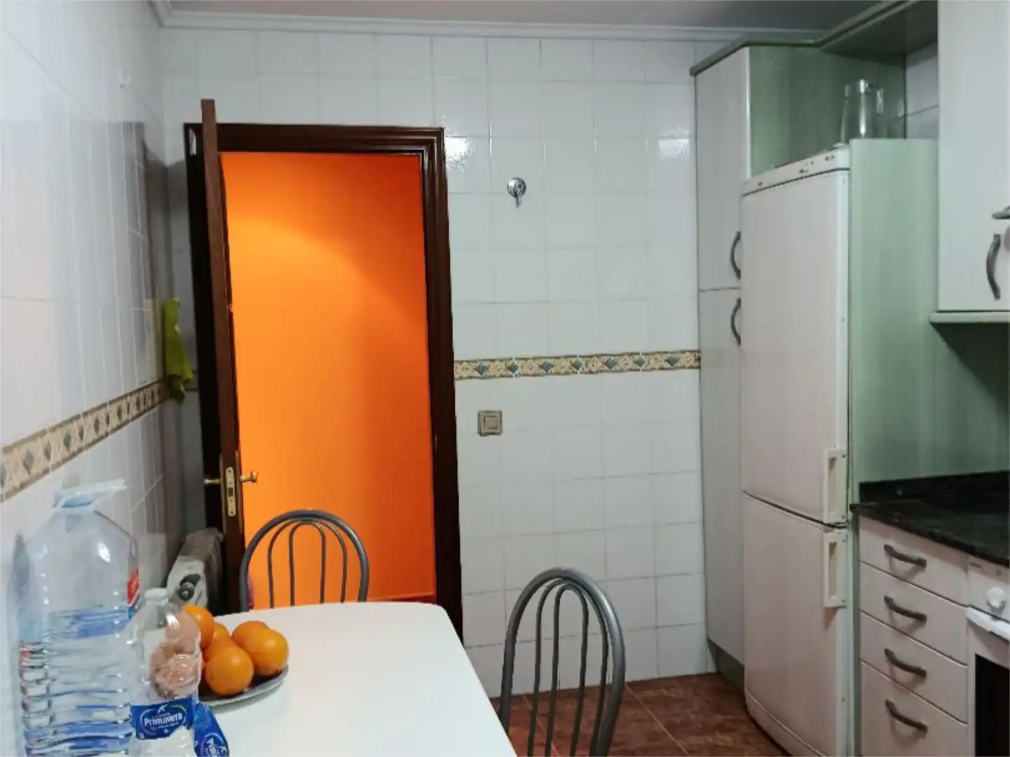 Piso en venta en Calle Emperador, 49b, Centro Cocina de Piso en venta en Laredo