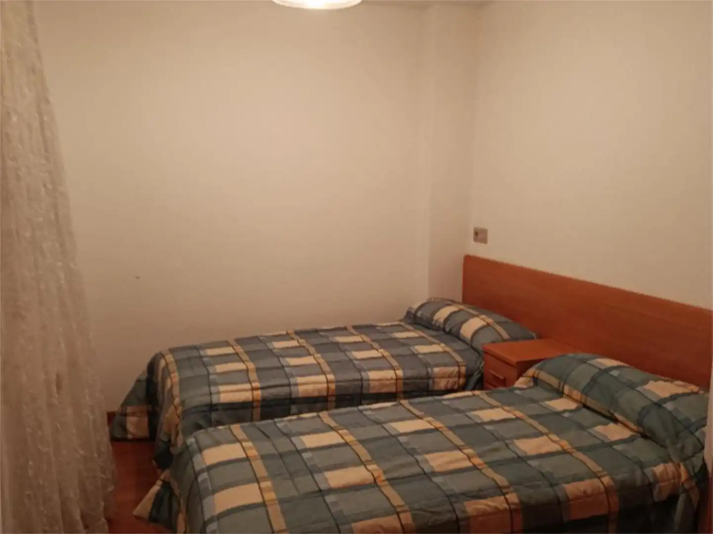 Piso en venta en Calle Emperador, 49b, Centro Habitación de Piso en venta en Laredo