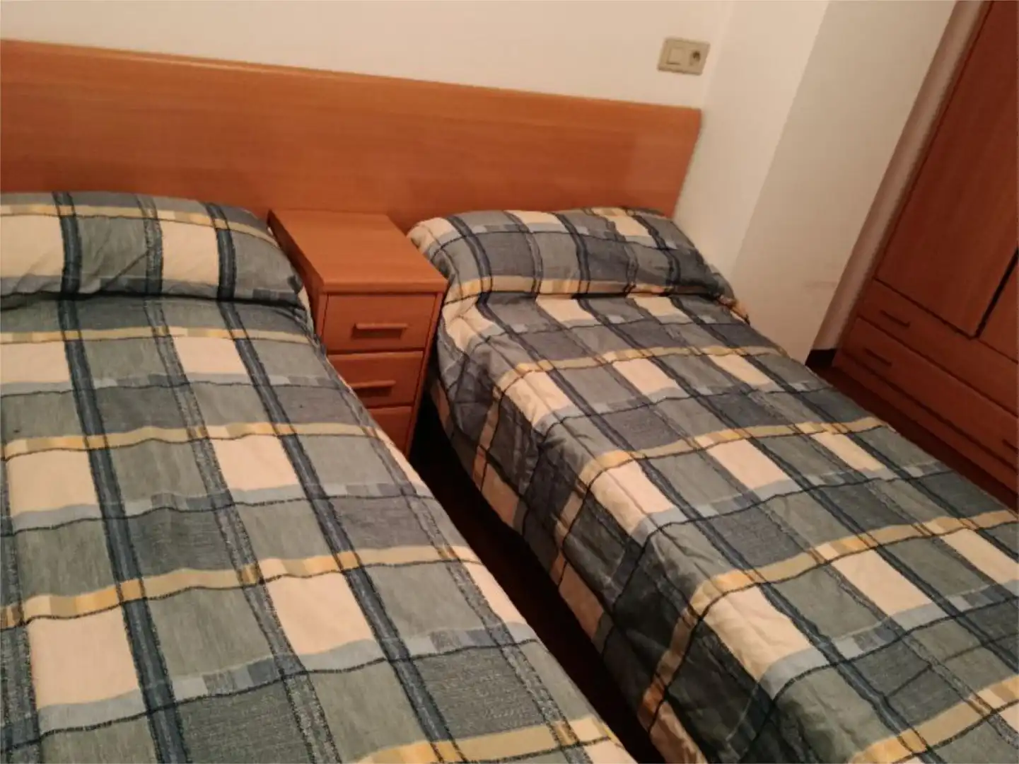 Piso en venta en Calle Emperador, 49b, Centro Habitación de Piso en venta en Laredo