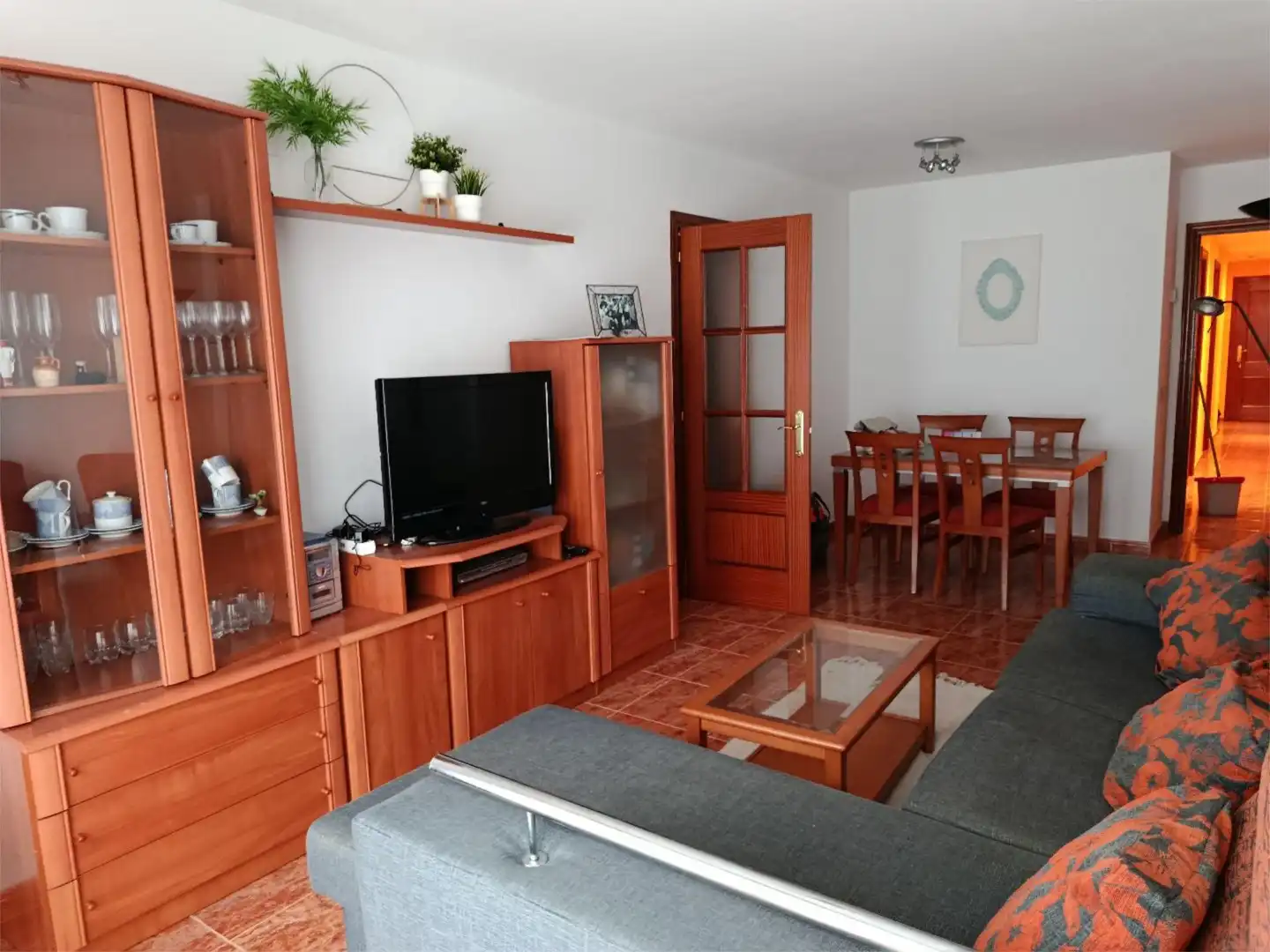 Piso en venta en Calle Emperador, 49b, Centro Sala de estar de Piso en venta en Laredo