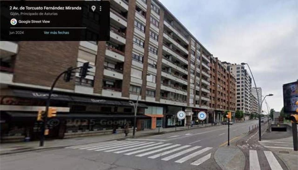 Garaje de alquiler en Bernueces, Gijón - imagen 1 Foto 1 de Garaje de alquiler en Bernueces, Gijón