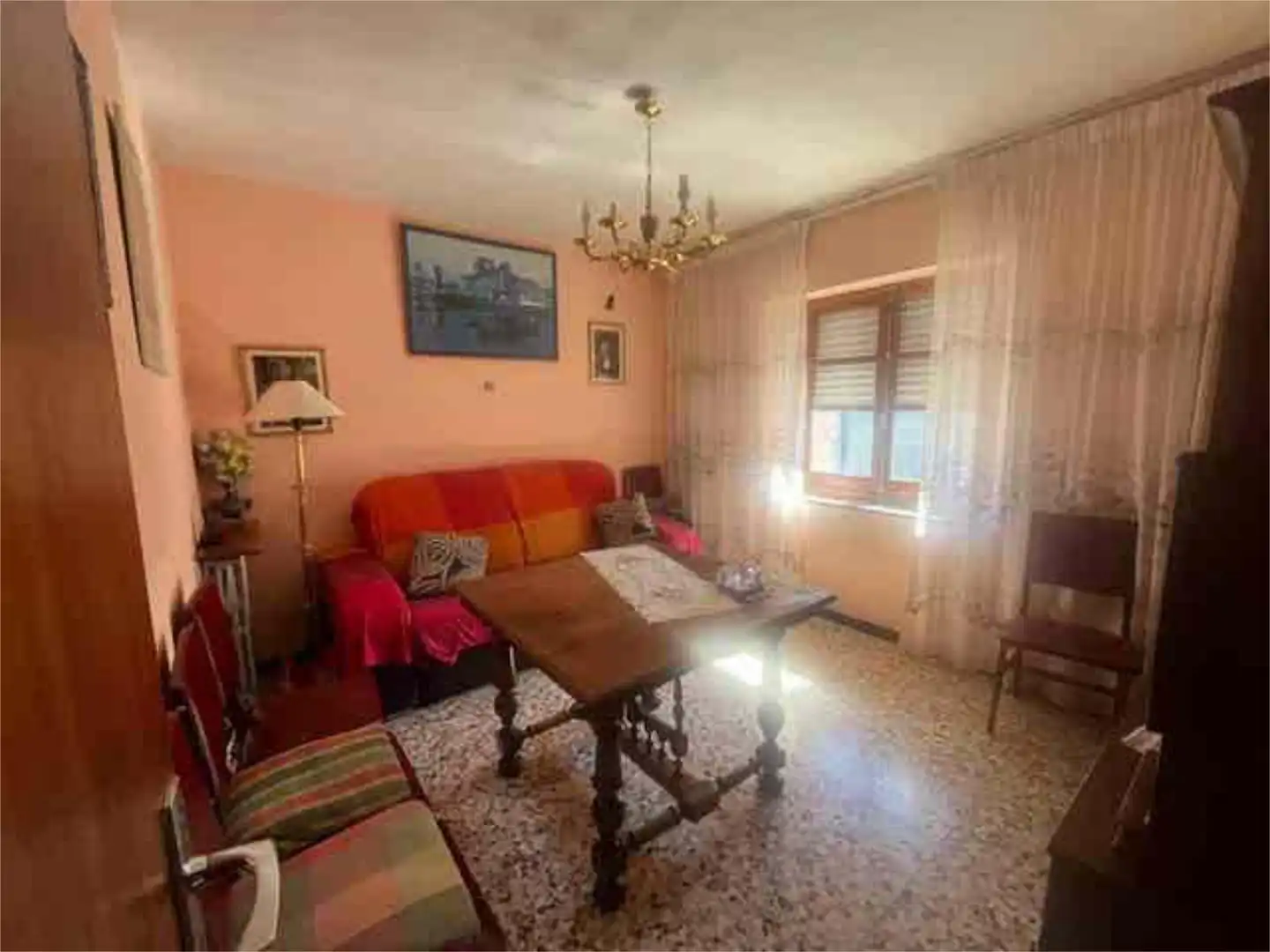 Sala de estar de Casa o chalet en venta en Cogeces del Monte con Calefacción, Terraza y Trastero