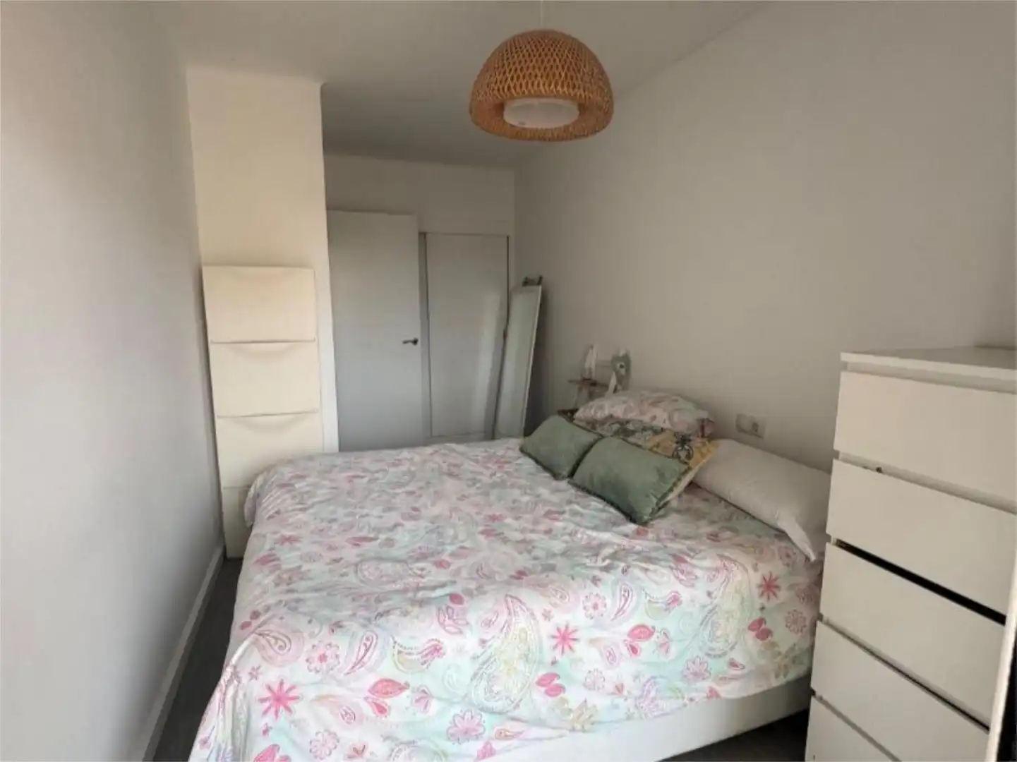 Piso en venta en Carrer del Gran i General Consell, 40, S'Arenal Habitación de Piso en venta en Llucmajor con Aire acondicionado, Terraza y Amueblado
