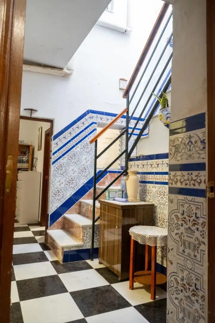 Casa adosada en venda a Calle Lorenzo Mercadante, 33, Barrio del Nervión Casa adosada en venda en Sevilla Capital amb Aire condicionat, Terrassa i Balcó