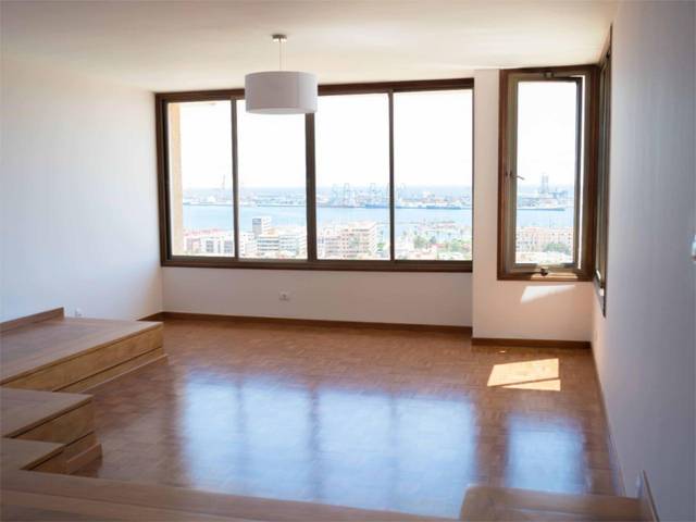 Piso en Alquiler en Paseo la Cornisa, 2a en Altavista - Don Zoilo