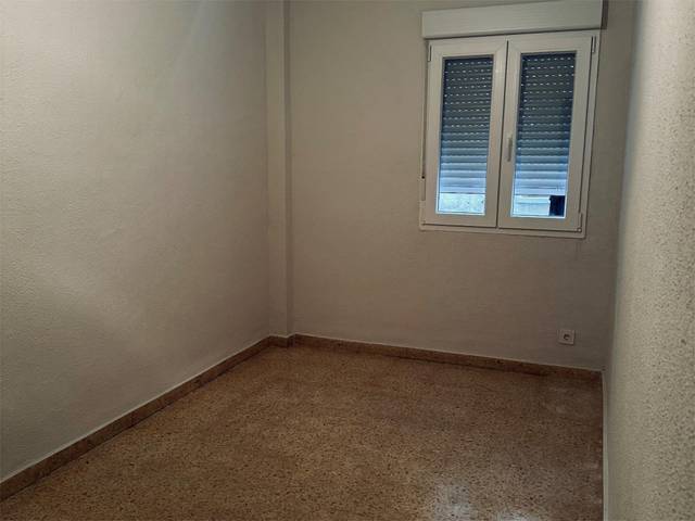 Piso en Alquiler en Calle Salamanca, 8 en Centro