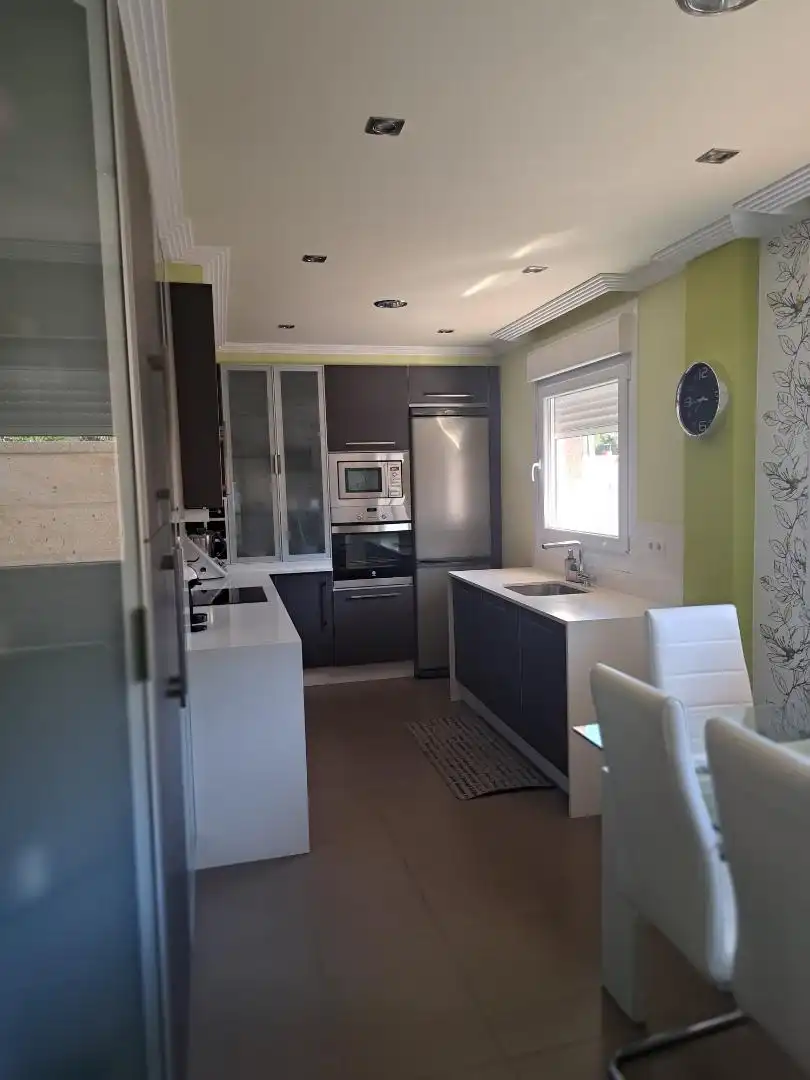 Habitación en Estrada de Valadares, 218, Valadares - Beade Habitación en Estrada de Valadares, 218, Valadares - Beade