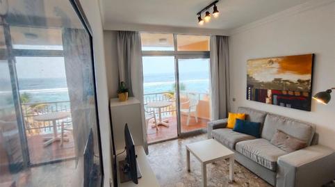 Piso de alquiler en Paseo las Canteras, 60, Santa Catalina - Canteras, Las Palmas de Gran Canaria - imagen 4 Foto 4 de Piso de alquiler en Paseo las Canteras, 60, Santa Catalina - Canteras, Las Palmas de Gran Canaria