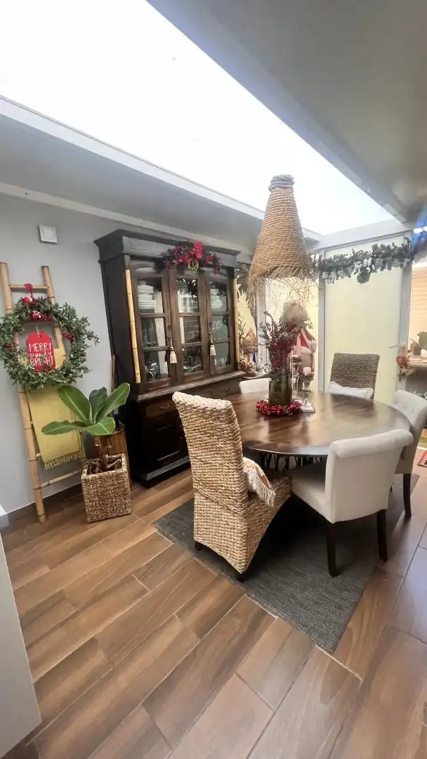 Dúplex en venta en Calle Alfonso de Armas Ayala, 23, Tamaraceite - San Lorenzo - Tenoya Comedor de Dúplex en venta en Las Palmas de Gran Canaria con Terraza