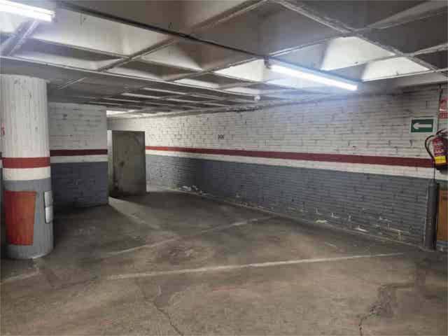 Garaje en Alquiler en La Sagrera