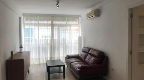Photo 4 of Flat for rent in Calle Trafalgar, 5, Girón - Las Delicias, Málaga Capital