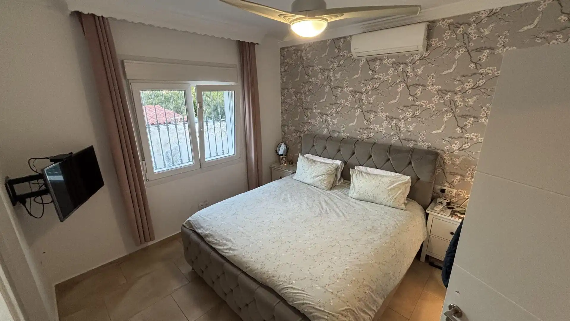Casa o chalet en venta en Diseminado Chaparral, 239, Mijas Golf Habitación de Casa o chalet en venta en Mijas con Aire acondicionado y Piscina