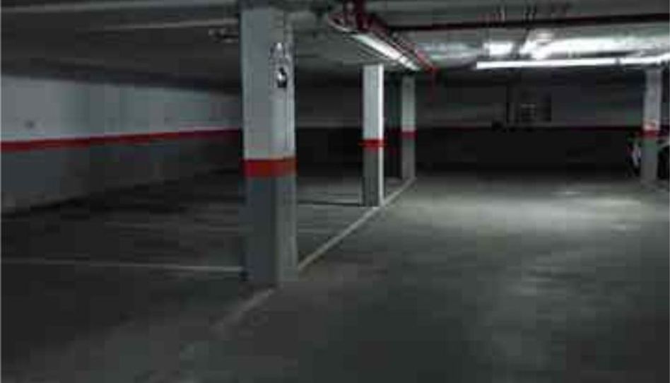 Garage for rent in Zona Carrefour, Rota - image 1 Photo 1 of Garage for rent in Zona Carrefour, Rota