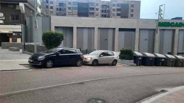 Local comercial en Alquiler en Sardoma - Castrelos