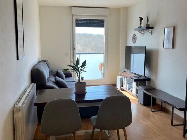 Piso en Venta en Calle María Lacunza, 57 en Lezkairu