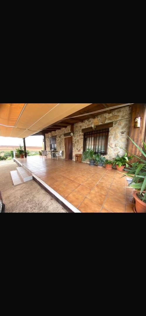 Terrace of Country house for sale in Don Álvaro  with Air Conditioner, Private garden and Terrace